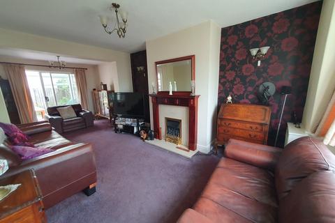 3 bedroom semi-detached house for sale - Chester Road, Winsford