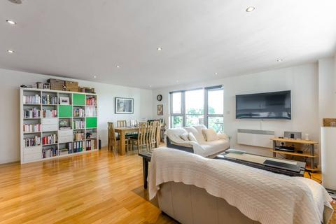 2 bedroom flat to rent - Southgate Road, De Beauvoir Town, London, N1