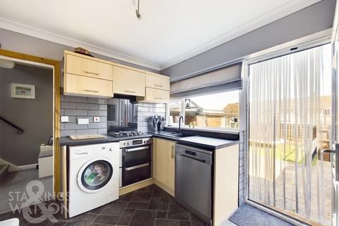 3 bedroom terraced house for sale, Camborne Close, Costessey, Norwich