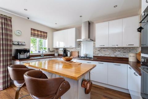 29 Mallard Crescent, Caddington, Luton, LU1 4FG