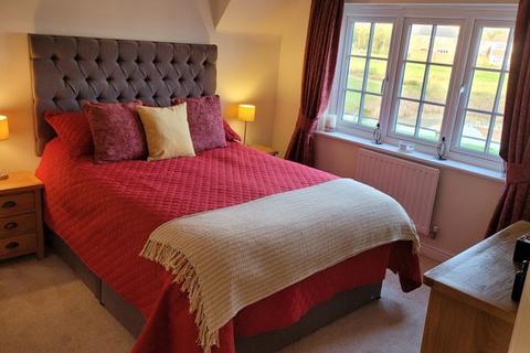 29 Mallard Crescent, Caddington, Luton, LU1 4FG