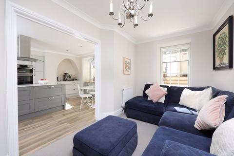 3 bedroom apartment for sale - Clifton Road|Clifton