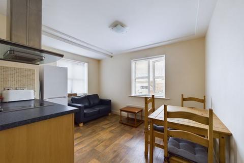 2 bedroom apartment for sale, Baker Street, Hull