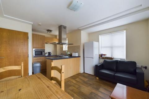 2 bedroom apartment for sale, Baker Street, Hull