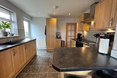 3 Tregavethan View, Threemilestone, Truro, TR3 6SS