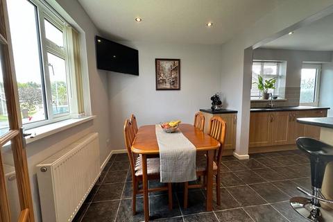 3 Tregavethan View, Threemilestone, Truro, TR3 6SS