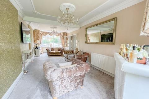 4 bedroom detached house for sale, Reay Nadin Drive, Sutton Coldfield, B73 6UL