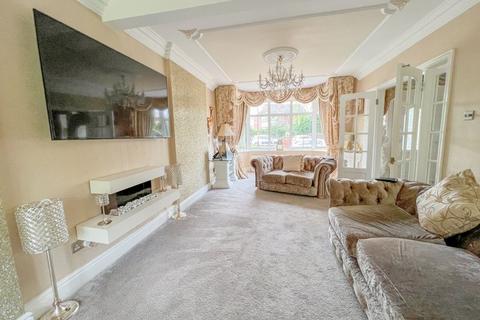 4 bedroom detached house for sale, Reay Nadin Drive, Sutton Coldfield, B73 6UL