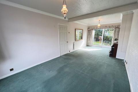 8 Allmyn Drive, Sutton Coldfield, B74 2DE