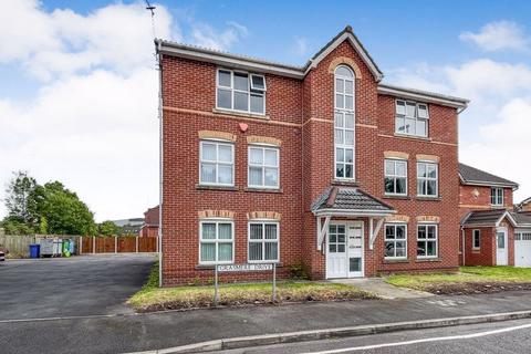 2 bedroom apartment for sale, Grasmere Drive, Bury
