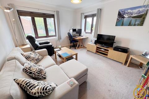5 Barnwood Close, Guildford, GU2 8GG
