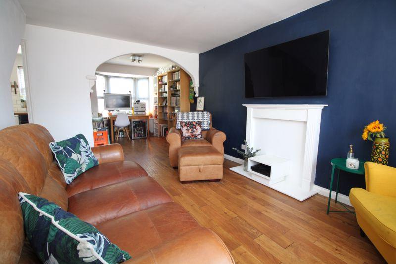Living/Dining Room
