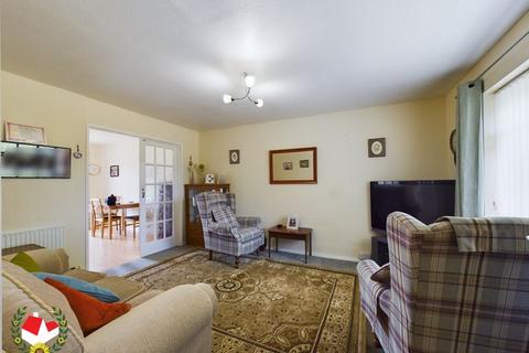 53 Campion Close, Gloucester, GL4 6YQ