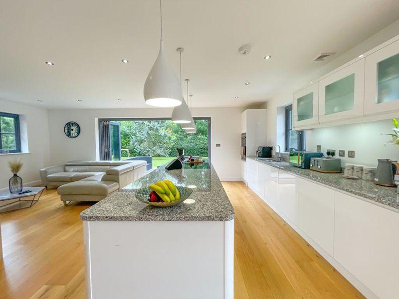 Kitchen diner/...