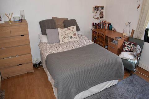 4 bedroom house share to rent - Westfield Road, LS3, Burley