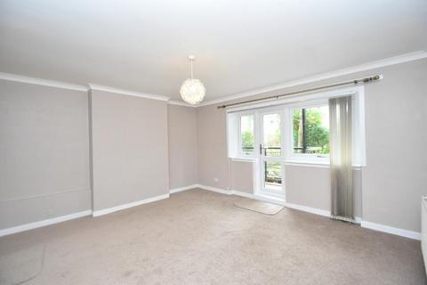 2 bedroom flat to rent, Goyle Avenue, Glasgow, G15 7NU