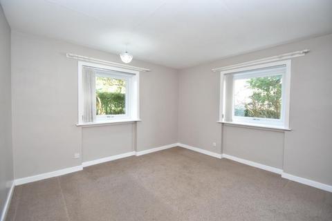 2 bedroom flat to rent, Goyle Avenue, Glasgow, G15 7NU