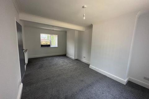 2 bedroom end of terrace house to rent, Brynsierfel, Llwynhendy, LLANELLI, SA14 9HD