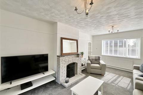 23 Ravenscroft Crescent, Sheffield, S13 8PP