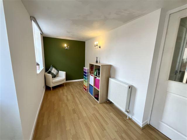 Playroom/office