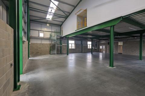 Industrial unit to rent, The New Boatyard , Cobholm Business Park , Crittens Road, Great Yarmouth, Norfolk, NR31 0AG