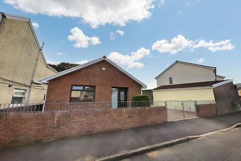 3 bedroom detached bungalow for sale, Hirwaun, Aberdare CF44