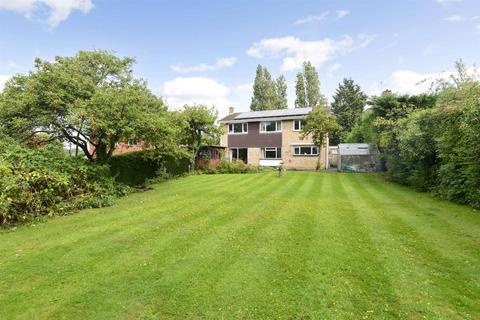 32a Abbotswood, Guildford, GU1 1UZ