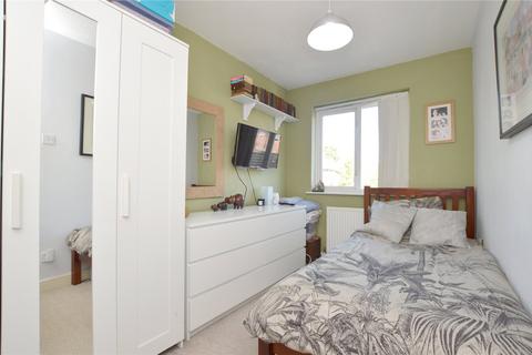7 Ambleside Gardens, Pudsey, LS28 7NW