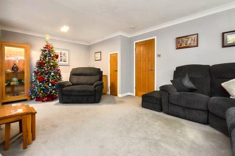 4 bedroom detached house for sale, Brand Hill Drive, Crofton, Wakefield