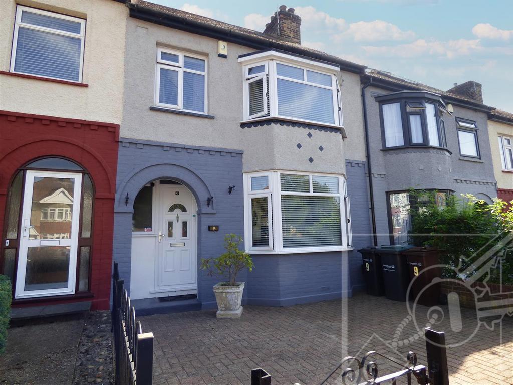 Plane Avenue, Gravesend 3 bed house for sale £345,000
