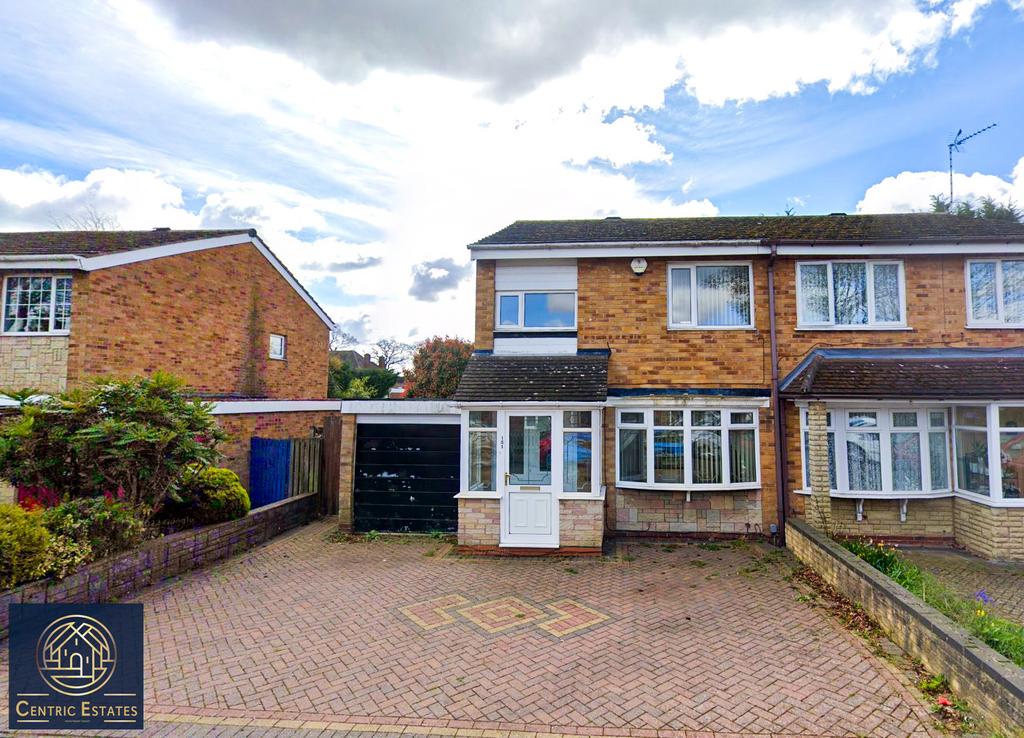 Whitebeam Road, Birmingham B37 3 bed semidetached house to rent £1,250 pcm (£288 pw)