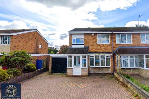 3 bedroom semi-detached house to rent, Whitebeam Road, Birmingham B37