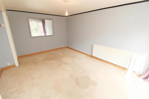 14 Gibbwin, Great Linford, Milton Keynes, MK14 5DJ