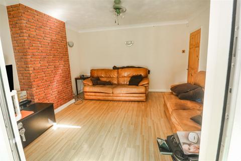 122 Spring Hills, Harlow, CM20 1TB