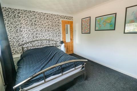 122 Spring Hills, Harlow, CM20 1TB