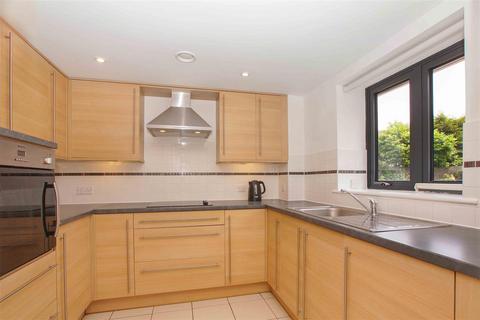 2 bedroom apartment for sale, Mandeville Court, 261 Darkes Lane, Potters Bar