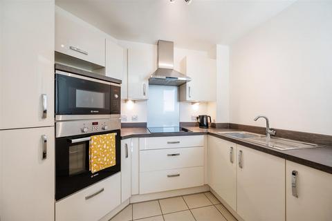 1 bedroom apartment for sale - Savoy South Parade, Southsea, Hampshire, PO4 0BW