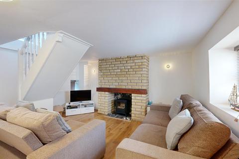 44 Chiswell, Portland, DT5 1AW
