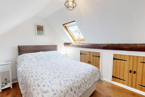 44 Chiswell, Portland, DT5 1AW