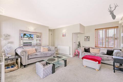 23 Cunningham Rise, North Weald, Epping, CM16 6JR