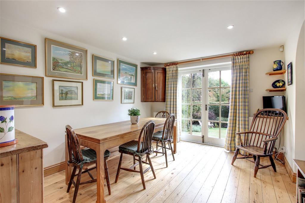 Breakfast Room