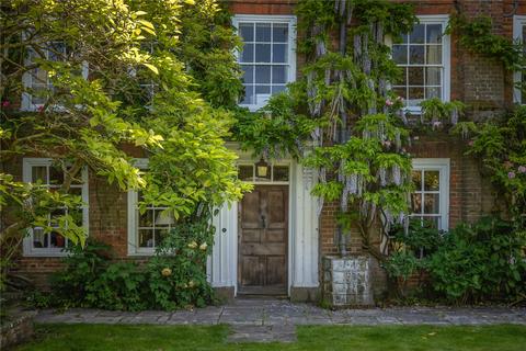 9 bedroom detached house for sale, Colebrook Street, Winchester, Hampshire, SO23