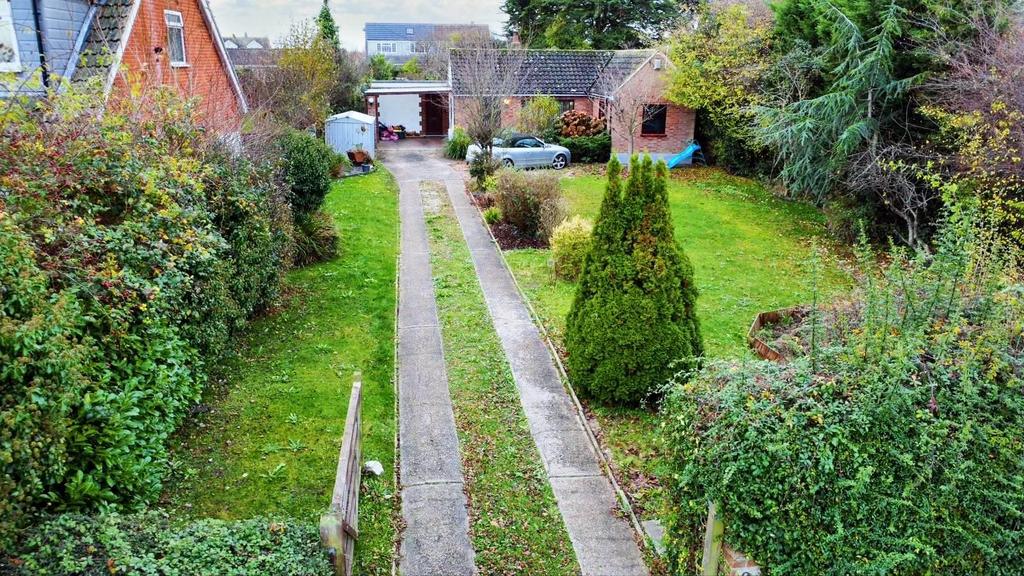 Imperial Avenue, Mayland, Chelmsford 3 bed detached bungalow for sale