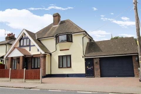 4 bedroom detached house for sale, Stock Road, Chelmsford