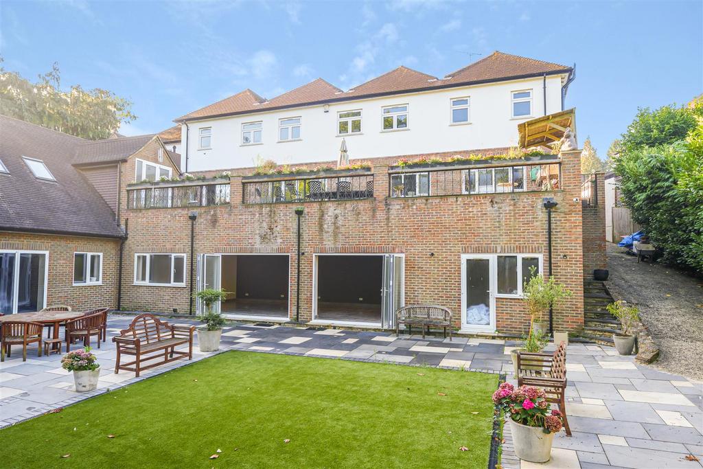 The Glade, Kingswood 8 bed detached house for sale £2,800,000