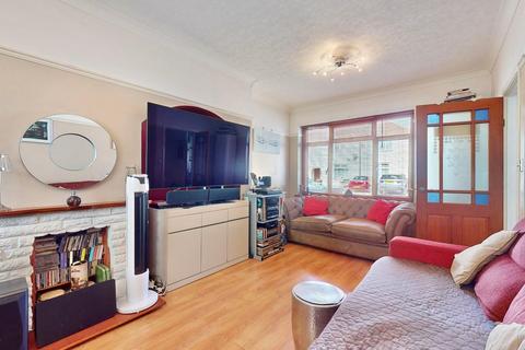 24 Windsor Road, Dagenham, RM8 3LA
