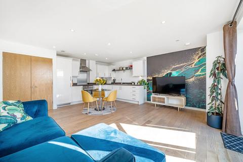 2 bedroom flat for sale - Bicycle Mews, SW4