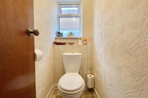 11 Cheviot Close, Harlington, Hayes, UB3 5LR