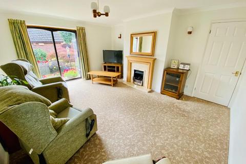 3 bedroom detached bungalow for sale, Colliepriest View, Tiverton