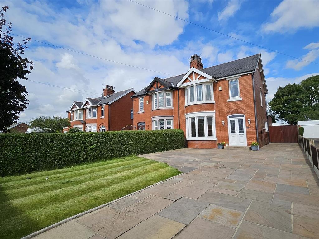Lytham Road, Warton 3 bed semidetached house for sale £298,950